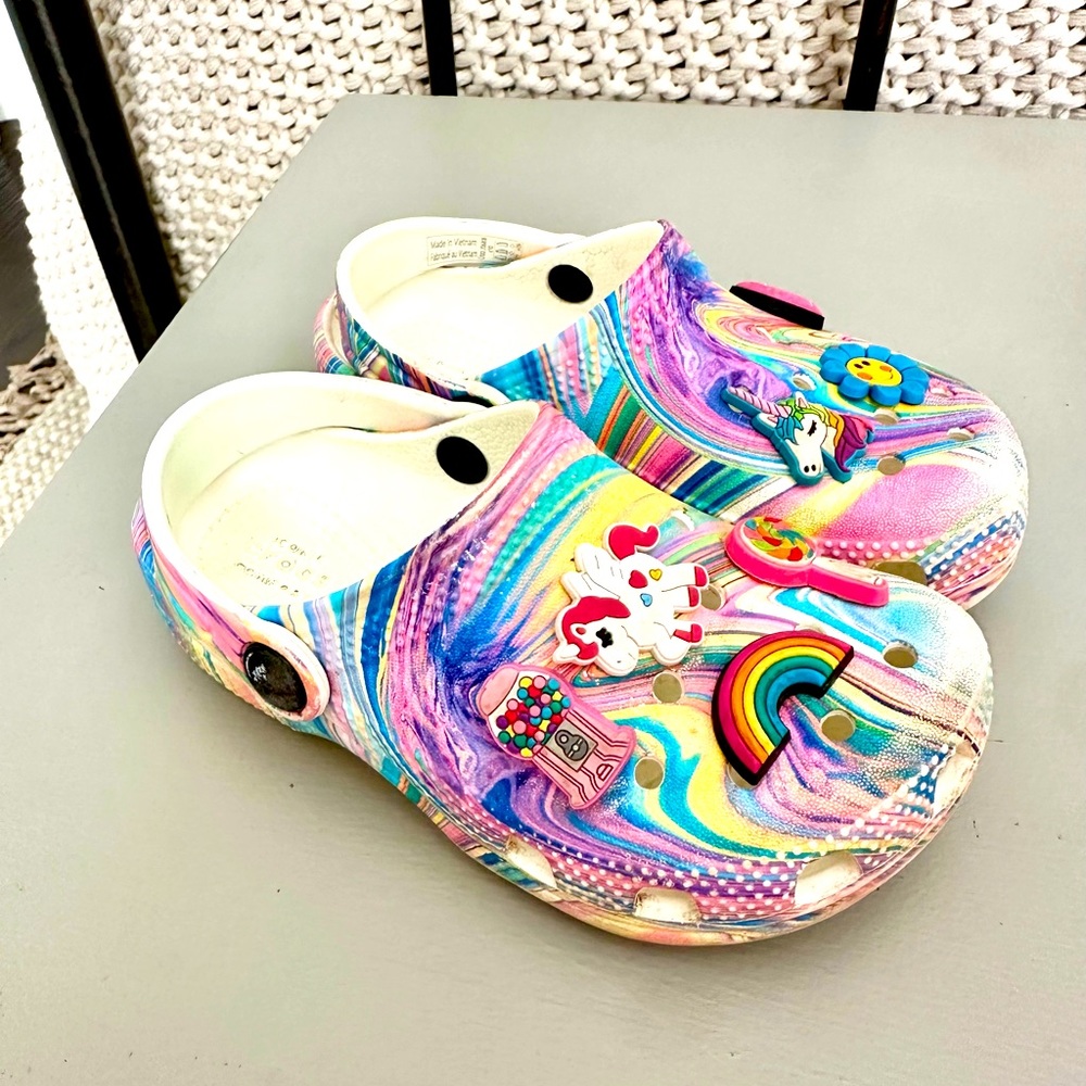 Girls toddler size 10 crocs